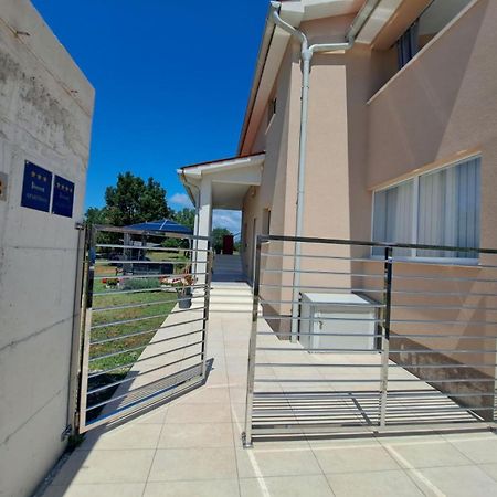 Apartmani Danica Vodnjan Ngoại thất bức ảnh