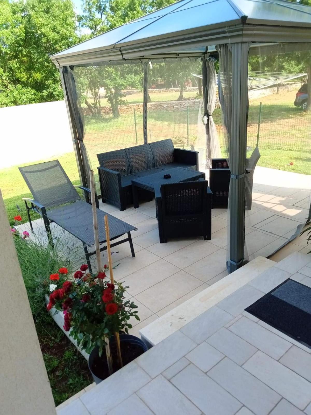 Apartmani Danica Vodnjan Ngoại thất bức ảnh